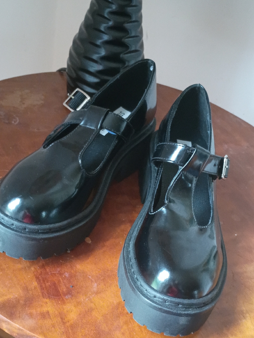 Steve Madden Kylen Black Patent Platform Mary Jane Shoes